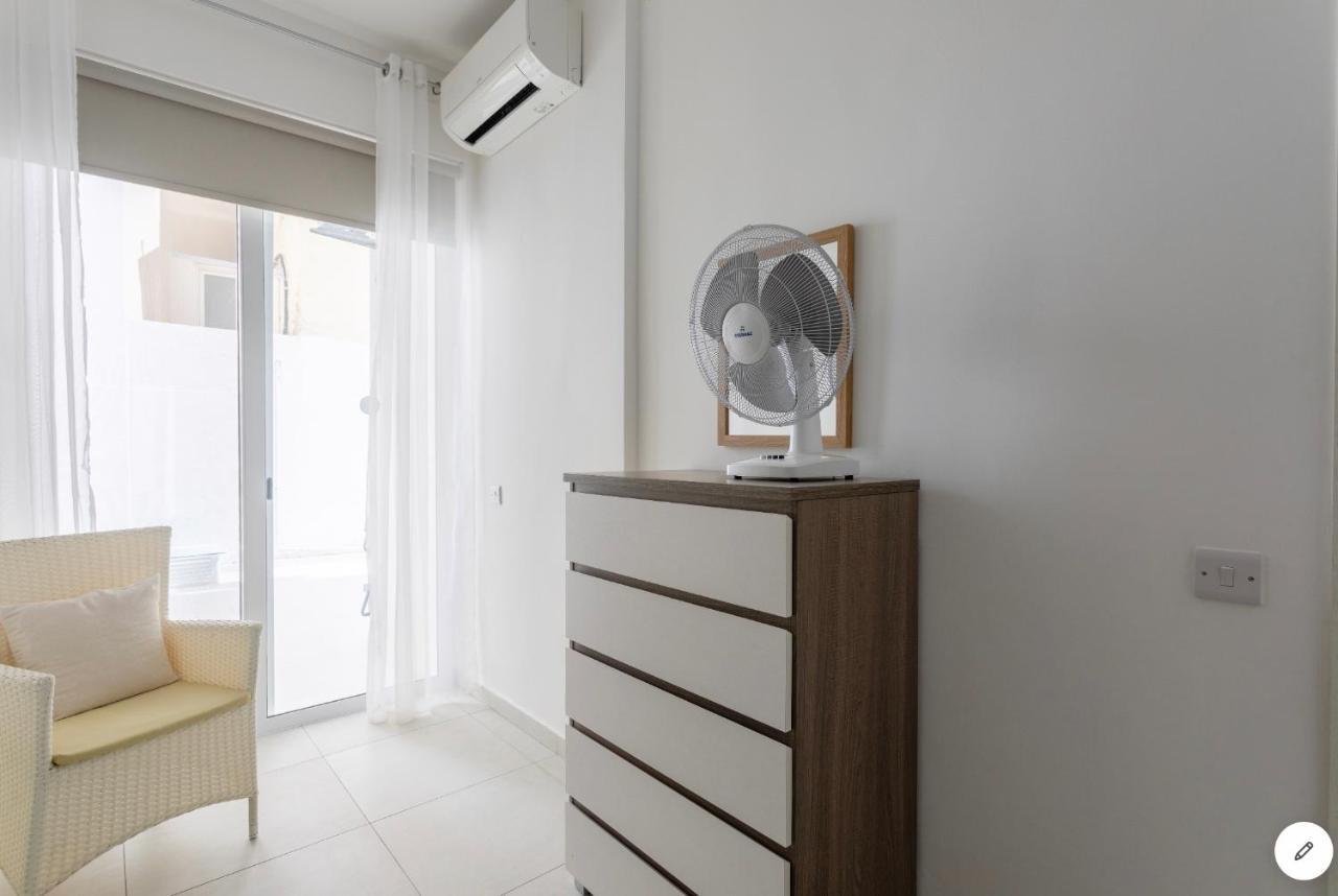 Sea View Apartment