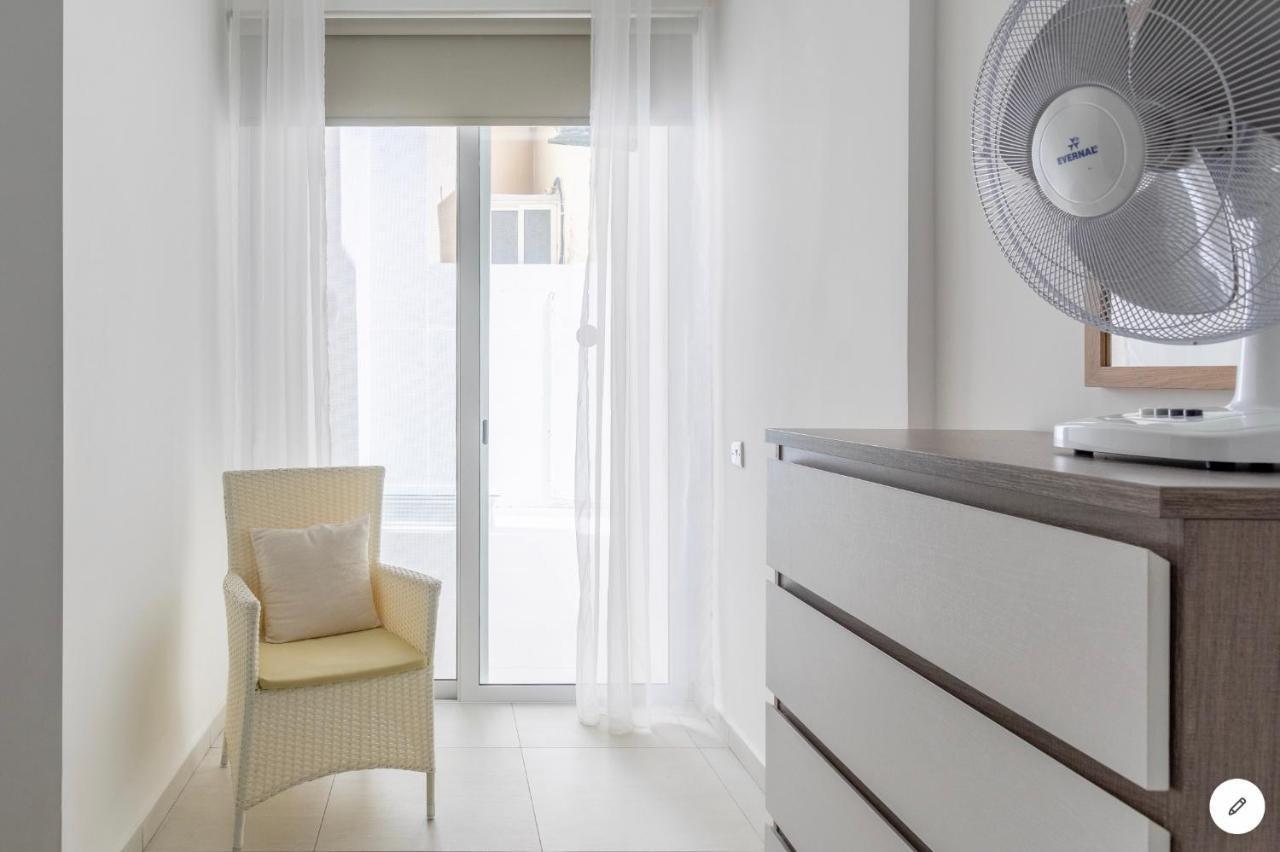 Sea View Apartment