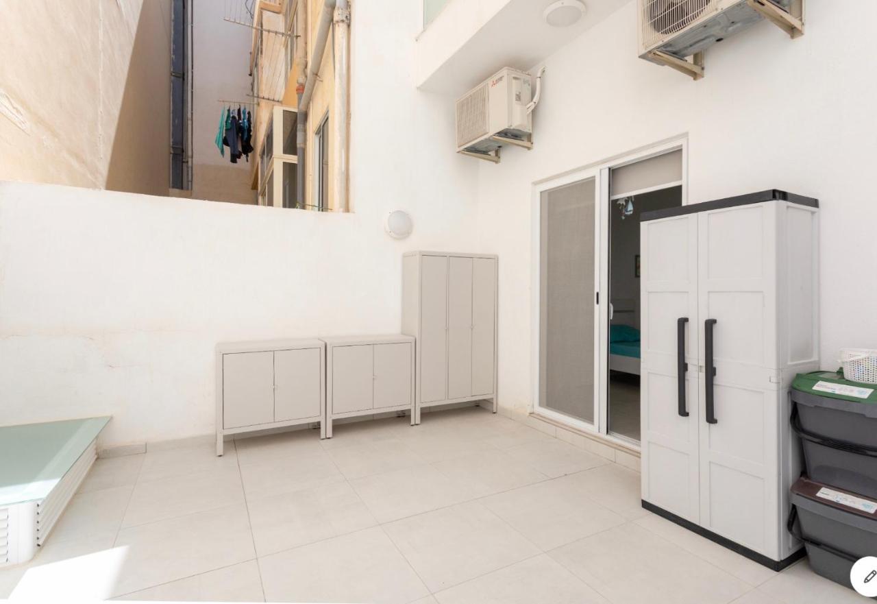 Sea View Apartment