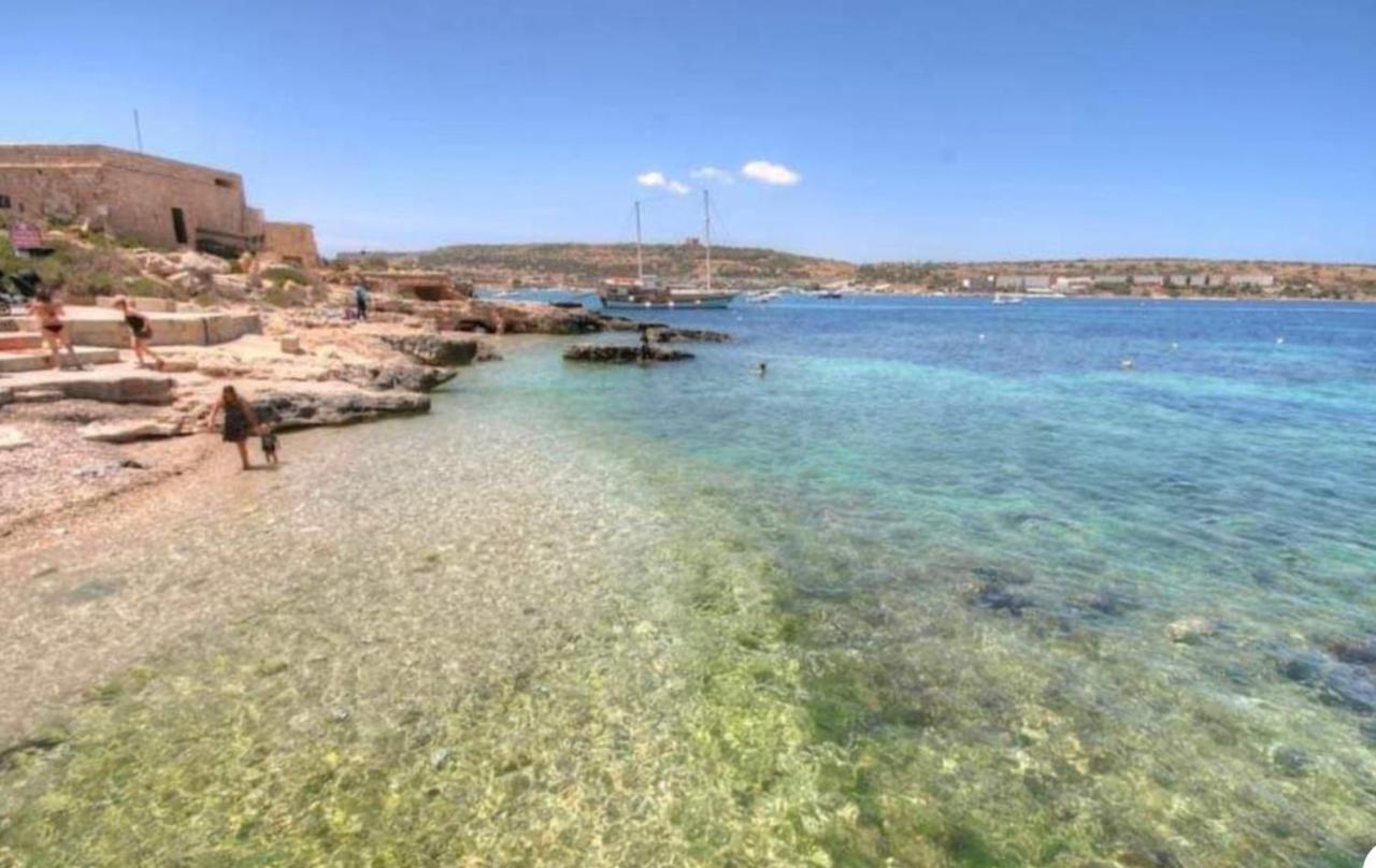 Sea View Apartment